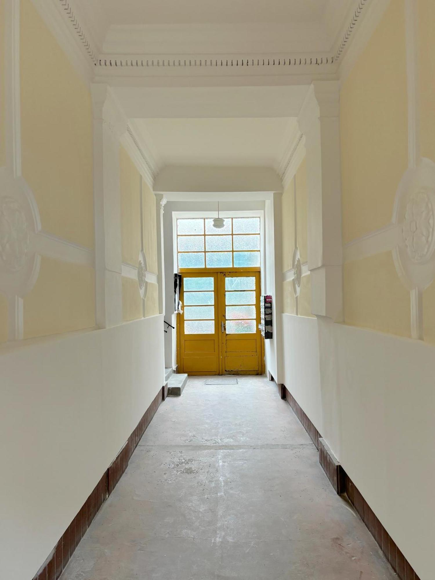 Traumhafte Wohnung Fuer 3, Grosszuegig, Walk In Dusche Vienna Exterior photo